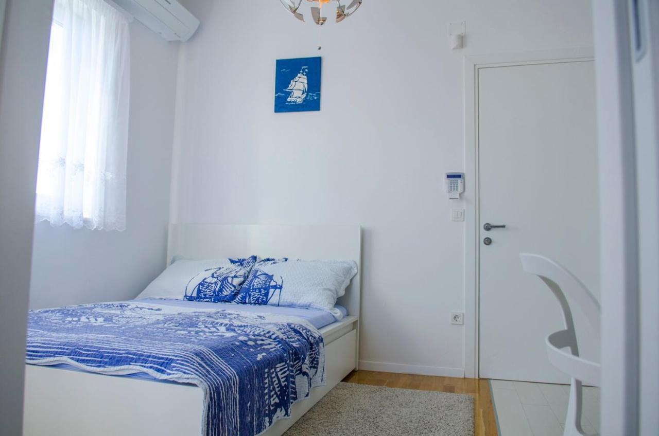 Villa Mmm ヴァンタシチ エクステリア 写真